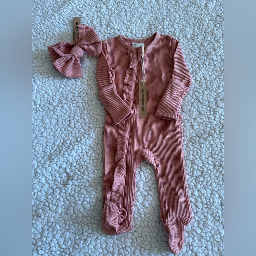 Footies with matching bow